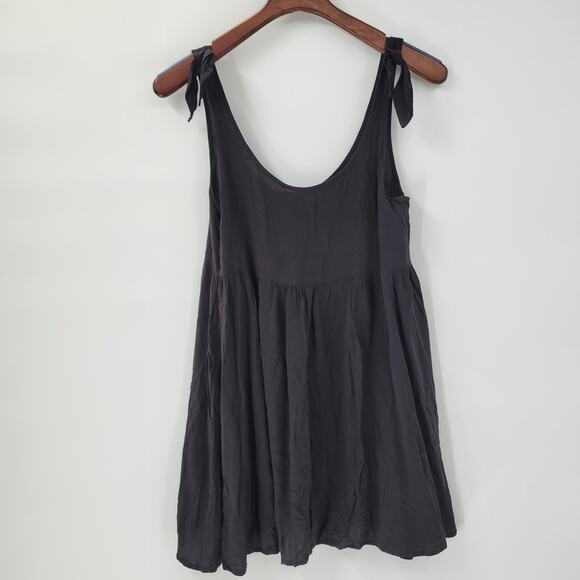 Forever 21 Babydoll Tank Womens S Black Rayon Scoop Neck Bow Tie Straps Flowy - Picture 10 of 13